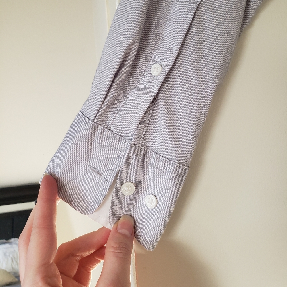 Grey polka dot button down - Picture 4 of 9